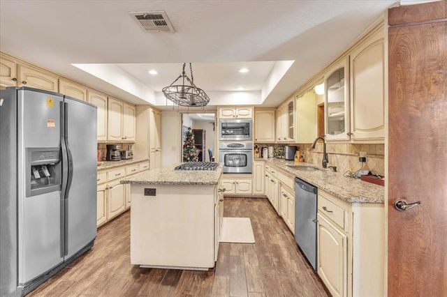 4048 Spyglass Road, Oklahoma City, OK 73120