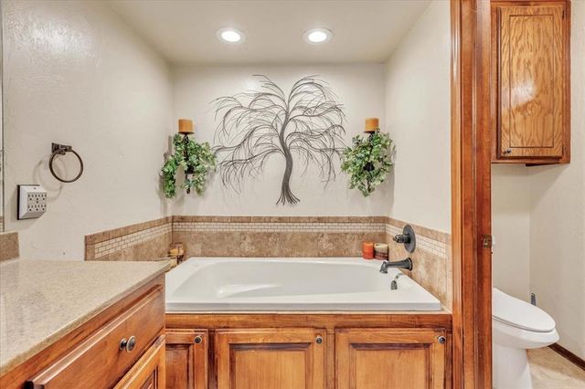 4048 Spyglass Road, Oklahoma City, OK 73120