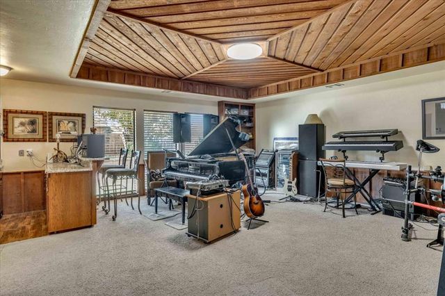 4048 Spyglass Road, Oklahoma City, OK 73120
