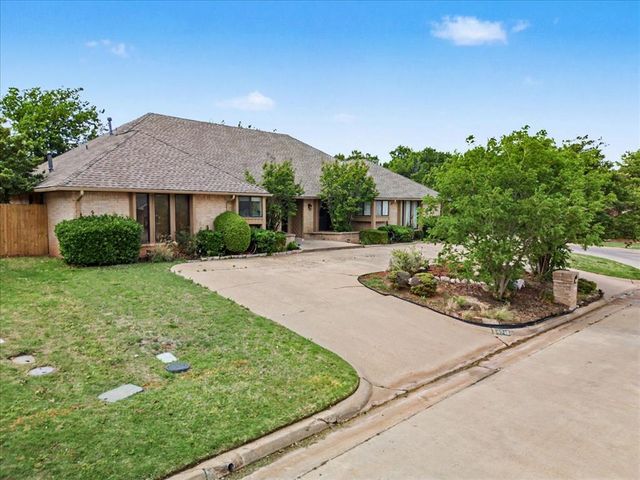 4048 Spyglass Road, Oklahoma City, OK 73120