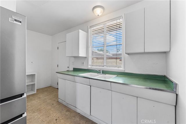 15600 M, Mojave, CA 93501