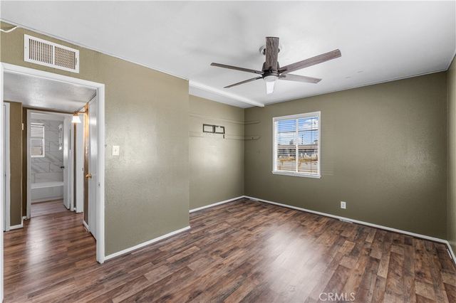 15600 M, Mojave, CA 93501