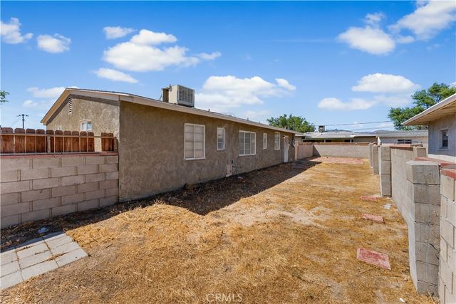 15600 M, Mojave, CA 93501