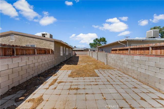 15600 M, Mojave, CA 93501