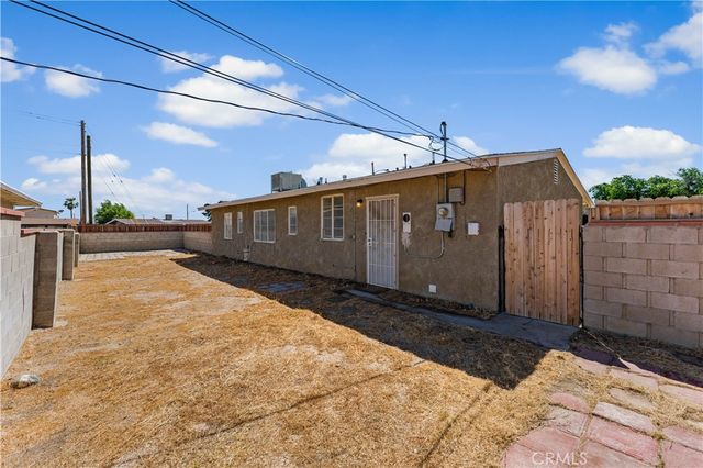 15600 M, Mojave, CA 93501