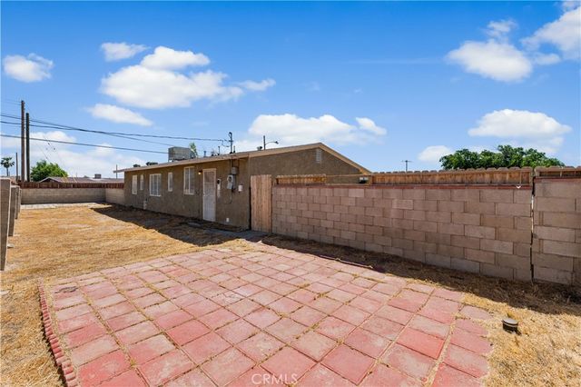 15600 M, Mojave, CA 93501