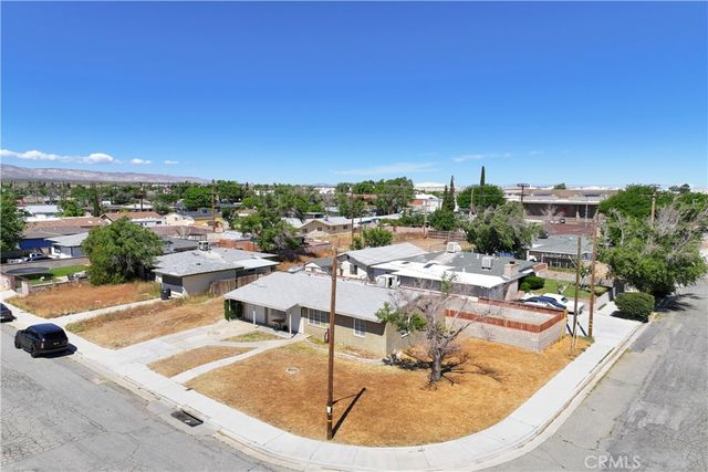 15600 M, Mojave, CA 93501