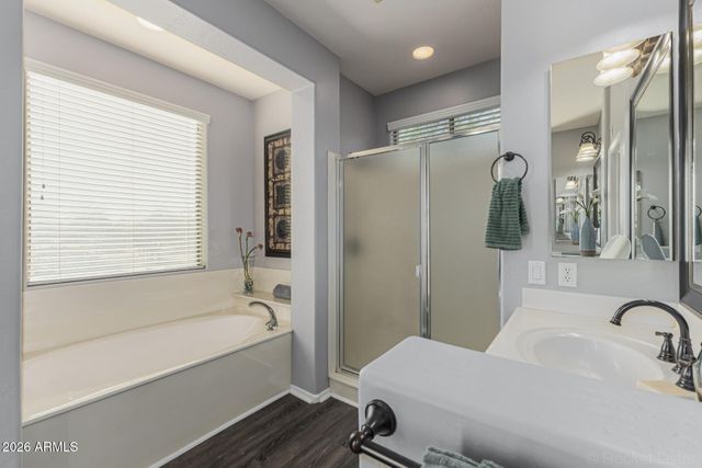 2415 S Whetstone Place, Chandler, AZ 85286