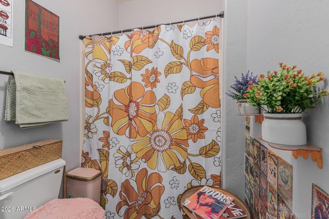 2415 S Whetstone Place, Chandler, AZ 85286