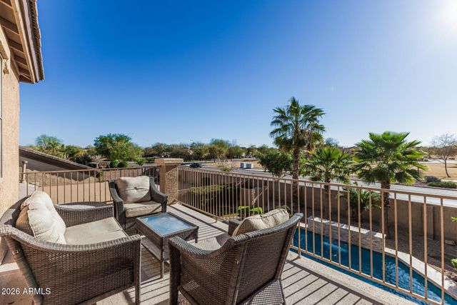 2415 S Whetstone Place, Chandler, AZ 85286