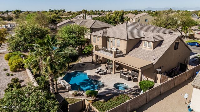 2415 S Whetstone Place, Chandler, AZ 85286