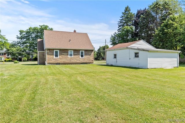 1419 Maple Road, Amherst, NY 14221