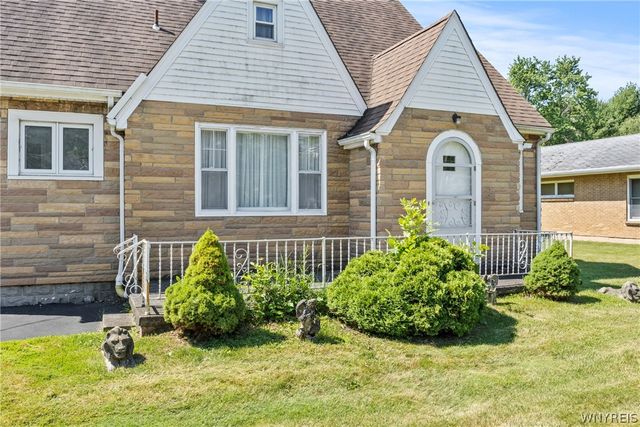 1419 Maple Road, Amherst, NY 14221