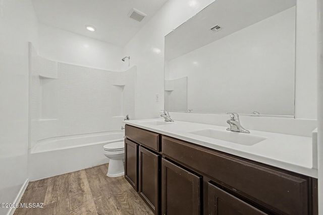 5984 S Antrim Loop, Tucson, AZ 85706