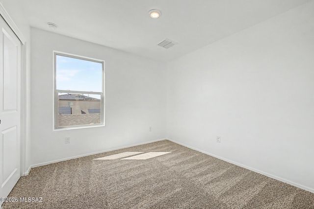 5984 S Antrim Loop, Tucson, AZ 85706