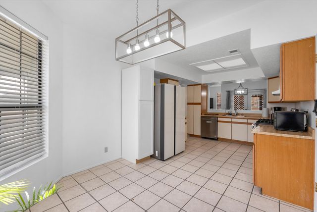 4628 Rockaway Loop NE, Rio Rancho, NM 87124