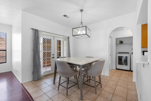 4628 Rockaway Loop NE, Rio Rancho, NM 87124