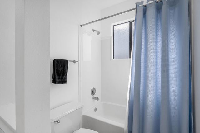 4628 Rockaway Loop NE, Rio Rancho, NM 87124