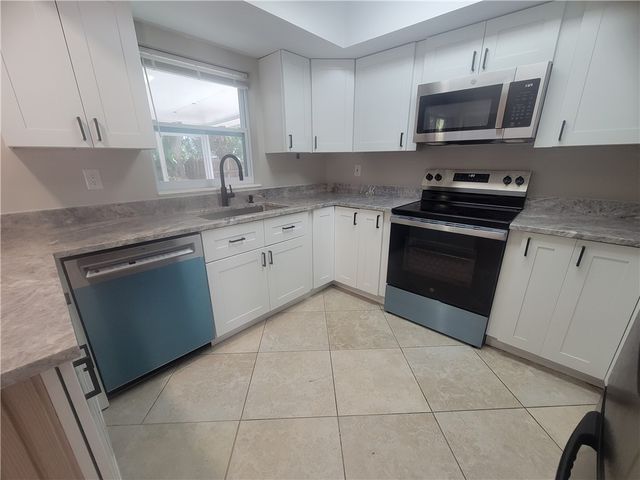 356 30th Avenue, Vero Beach, FL 32968