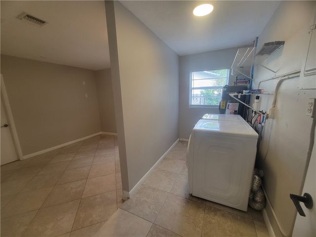 356 30th Avenue, Vero Beach, FL 32968