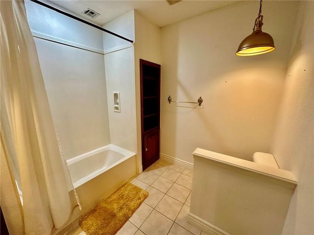 4619 W Knoll View Way, Rogers, AR 72758