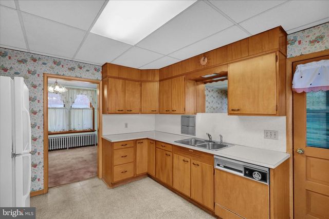 4205 PENN AVE, Reading, PA 19608