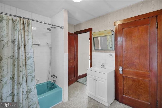 4205 PENN AVE, Reading, PA 19608