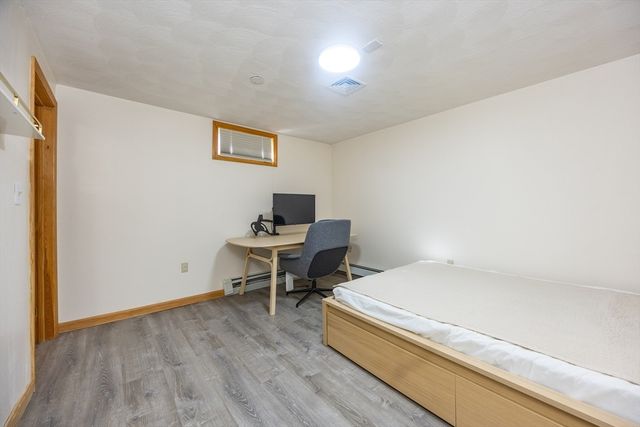 11 Valdora Dr, Stoneham, MA 02180