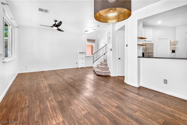 1303 Pecan Tree Court, Las Vegas, NV 89142