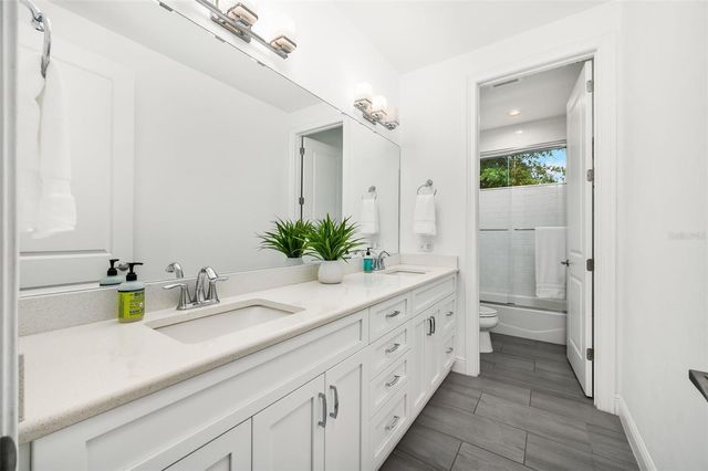 3024 SW 111TH WAY, Gainesville, FL 32608