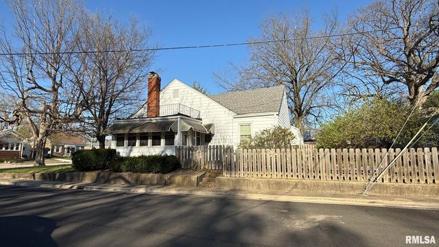 1528 W LAWRENCE Avenue, Springfield, IL 62704