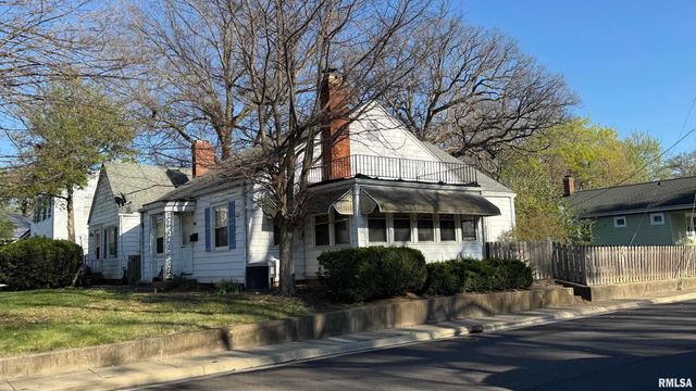 1528 W LAWRENCE Avenue, Springfield, IL 62704