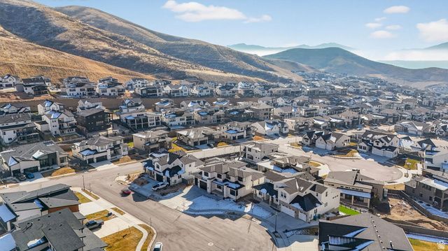 1809 W OAK CREEK CIR, Lehi, UT 84048