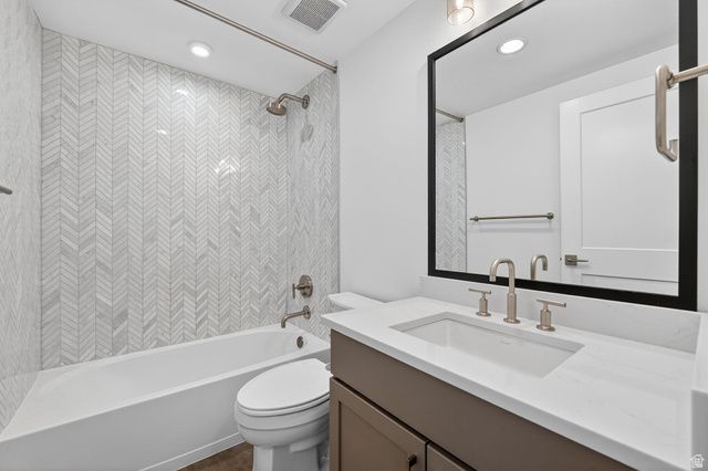 1809 W OAK CREEK CIR, Lehi, UT 84048