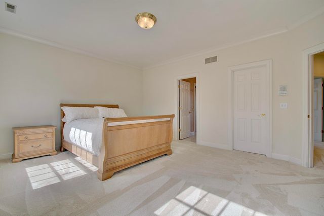 114 W Maple Avenue, Fort Mitchell, KY 41011