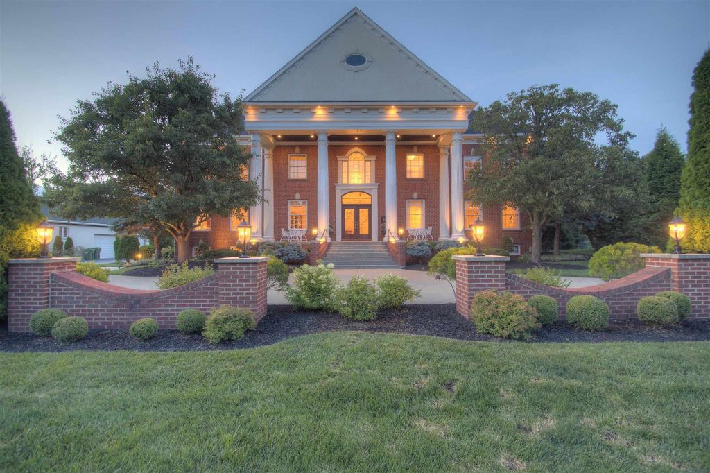 114 W Maple Avenue, Fort Mitchell, KY 41011