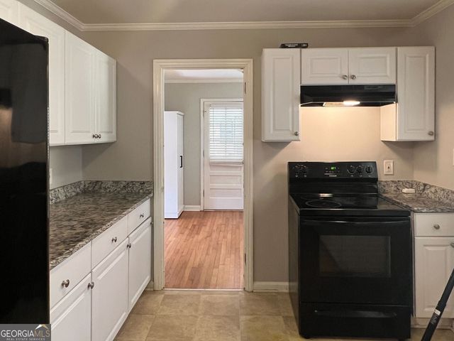 3173 Spreading Oak Drive SW, Atlanta, GA 30311