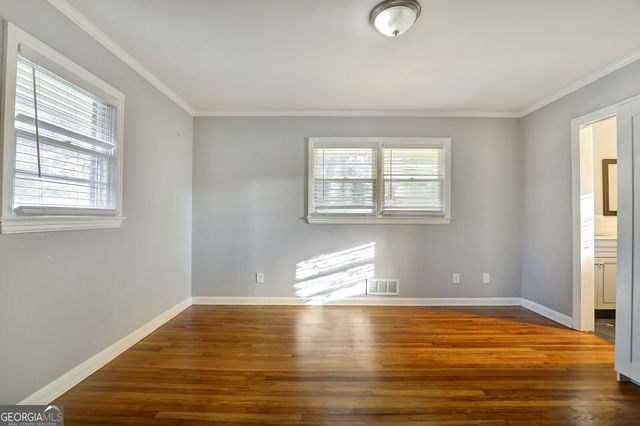 3173 Spreading Oak Drive SW, Atlanta, GA 30311