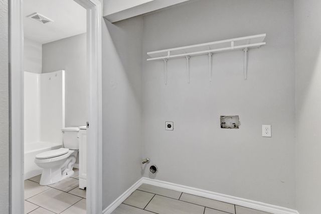 914 W Houston Street, Sherman, TX 75092