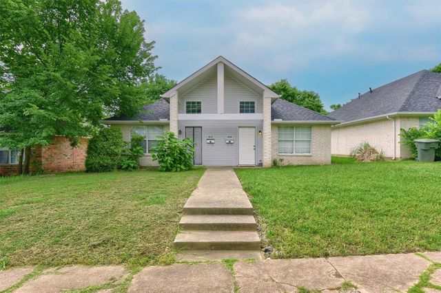 914 W Houston Street, Sherman, TX 75092