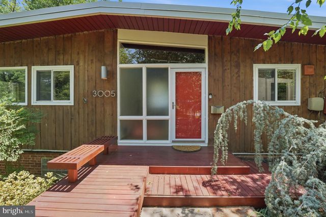 3005 CEDAR HILL RD, Falls Church, VA 22042