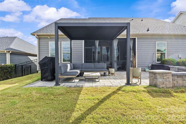 9306 Dufaux Drive, Charlotte, NC 28278