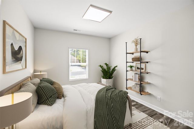 9306 Dufaux Drive, Charlotte, NC 28278
