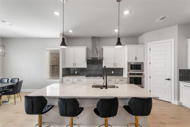 2007 Tioga View Drive, Rosharon, TX 77583