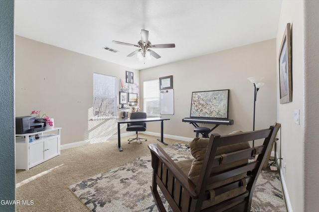 109 Oak Place, Tehachapi, CA 93561