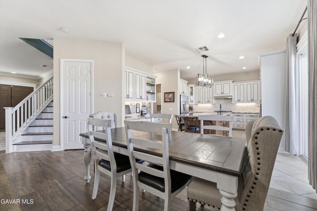 109 Oak Place, Tehachapi, CA 93561