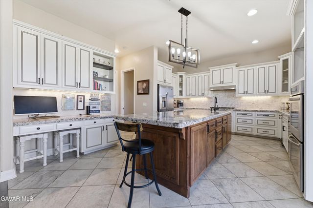 109 Oak Place, Tehachapi, CA 93561