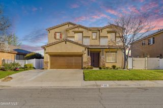 109 Oak Place, Tehachapi, CA 93561