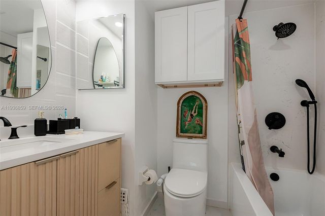 1005 8th St 204, Miami Beach, FL 33139