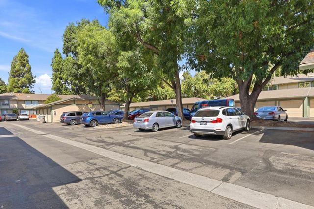 725 Balfour Drive, San Jose, CA 95111